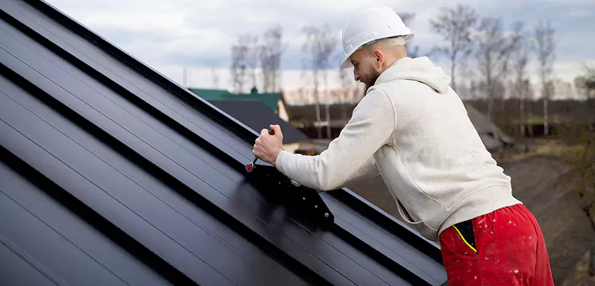 Professional Corrugated Roofing Repair Services in Elmwood Park, IL