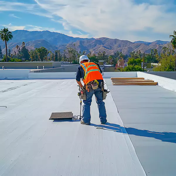 Why Elmwood Park Property Owners Trust Elmwood Park Roofing Pro for Flat Roofing?