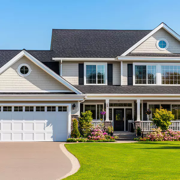 Why Elmwood Park Homeowners Choose Elmwood Park Roofing Pro for Roofing and Siding?